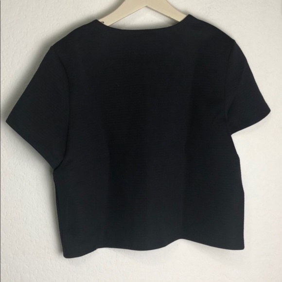 Lululemon Shaped Short Sleeve Tee size 4 Like NEW - Picture 4 of 4